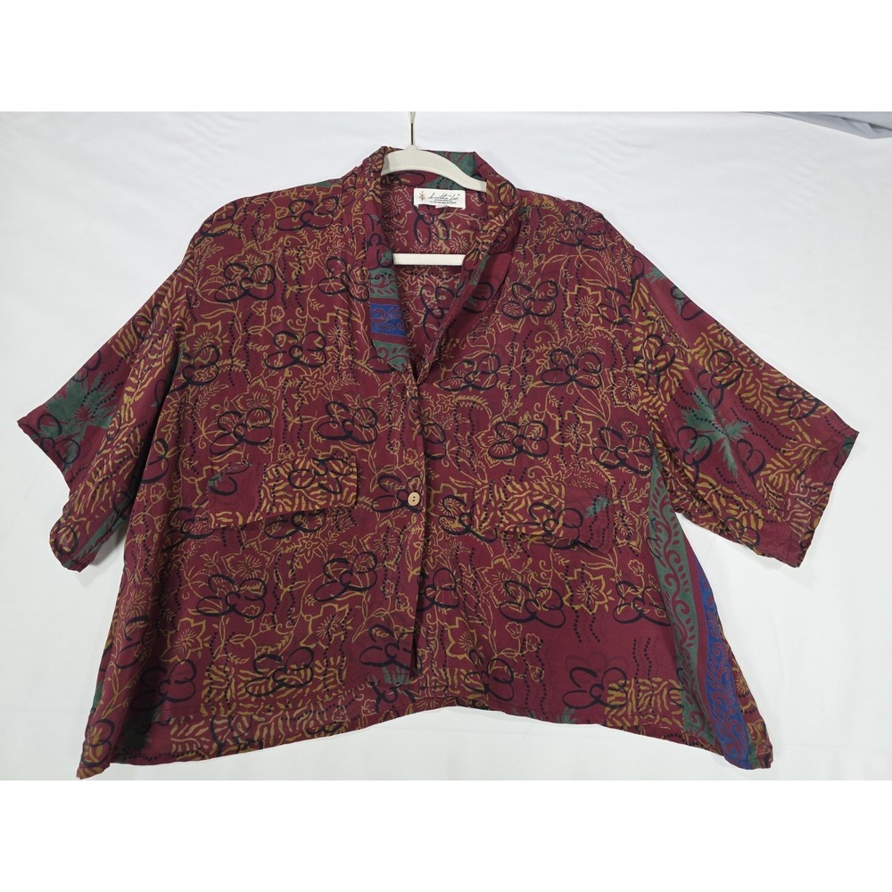 Kantha Bae Clarity Crop